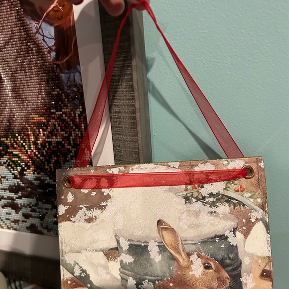 Marjolein Baskin winter bunny rabbit wall decor, Winter decor, Christmas - Picture 6 of 6